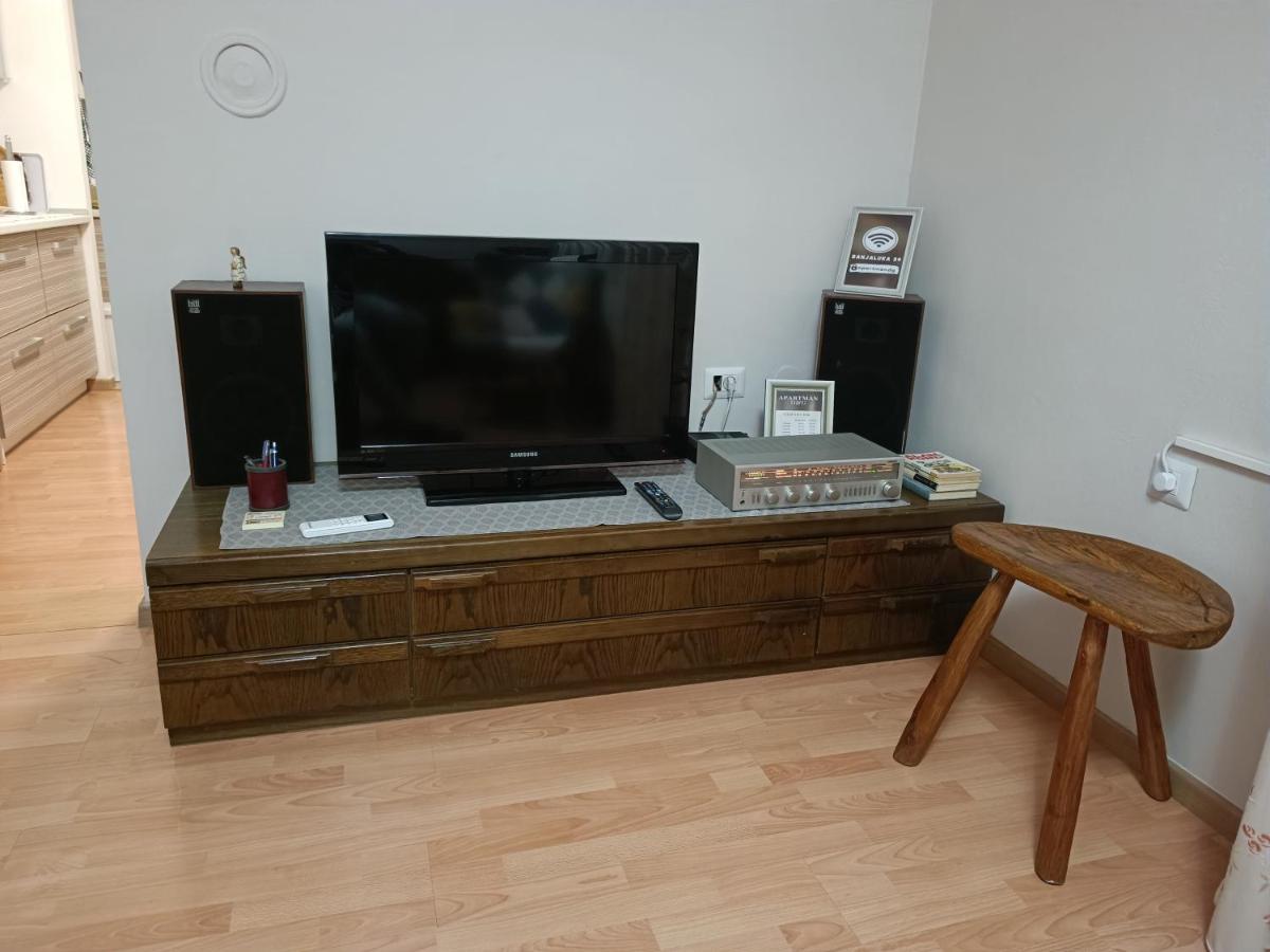 Apartmani Janjic Μπάνια Λούκα Εξωτερικό φωτογραφία